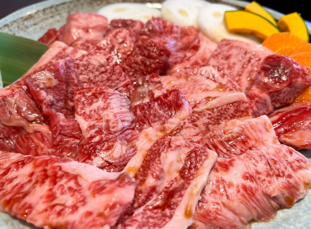 三宮焼肉食べ放題チェーン　アイキャッチ画像